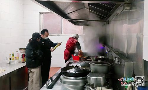 柴桑區(qū)馬回嶺鎮(zhèn) 護(hù)航開(kāi)學(xué)季 嚴(yán)把校園食品安全 組圖